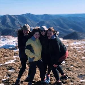 Meet your Posher, Hailey